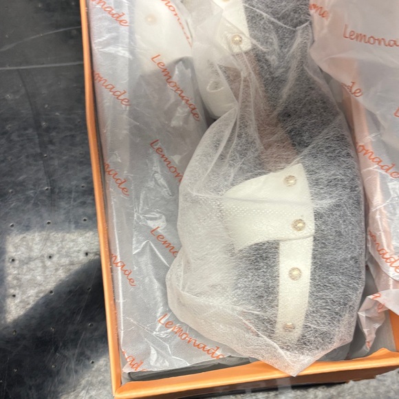 Lemonade Women's White Platform Sandals new in the box women’s size 8 - Picture 3 of 4